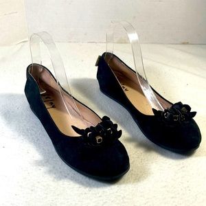 French Sole Women’s Black Suede Gold Beads Ballet Flats fs/ny